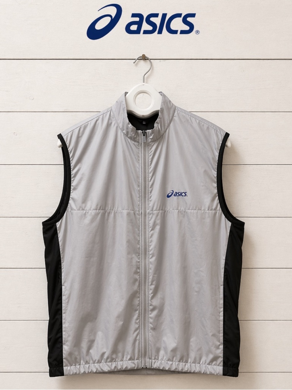 REIGNING CHAMP x ASICS Silver & Black Performance Vest – Size 2XL
